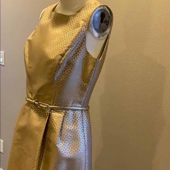 Stunning Gold Eliza J Dress - Picture 4 of 6